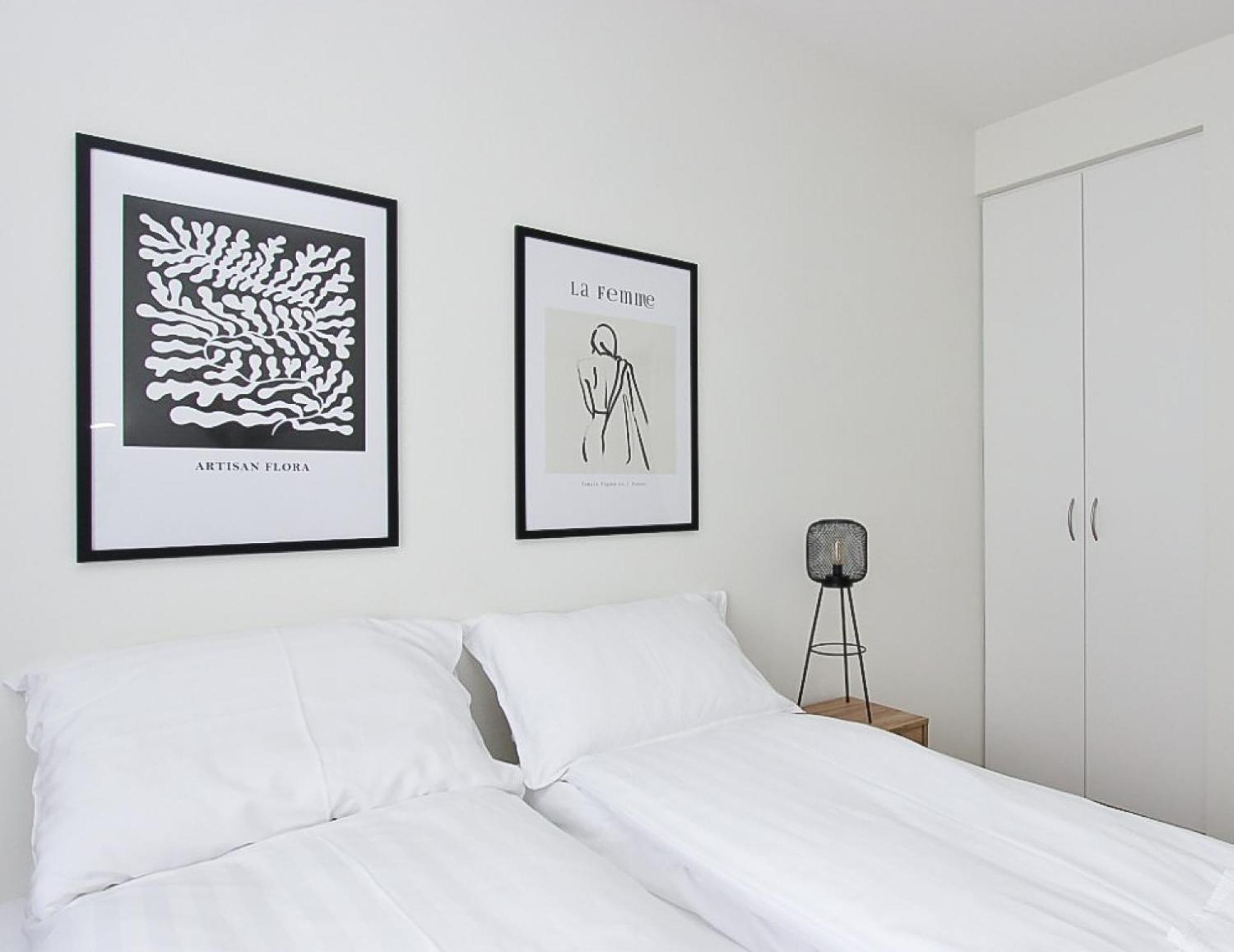 Downtown Apartments Akureyri Room photo